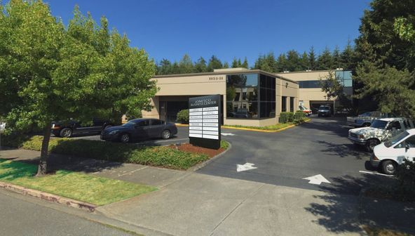Jonesco Business Park: 8700 122nd Ave NE, Kirkland, WA 98033